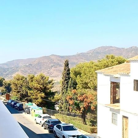 פריחיליאנה Limerencia: Tu Hogar En Este Blanco Pueblo מראה חיצוני תמונה